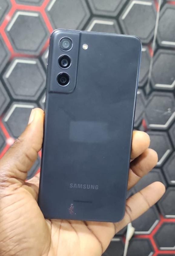 Samsung S21 FE